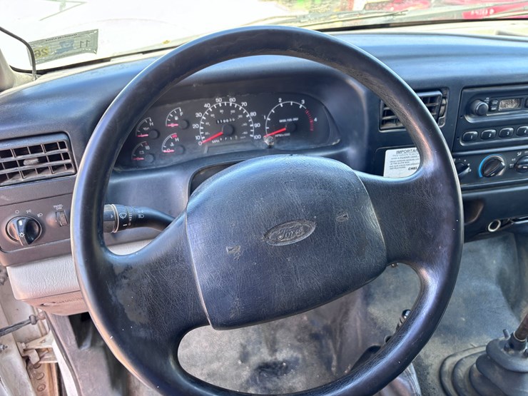 2000-ford-2000-image-12