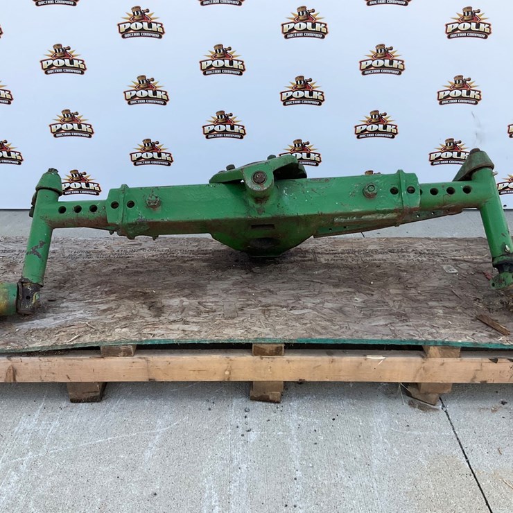 JOHN DEERE R
