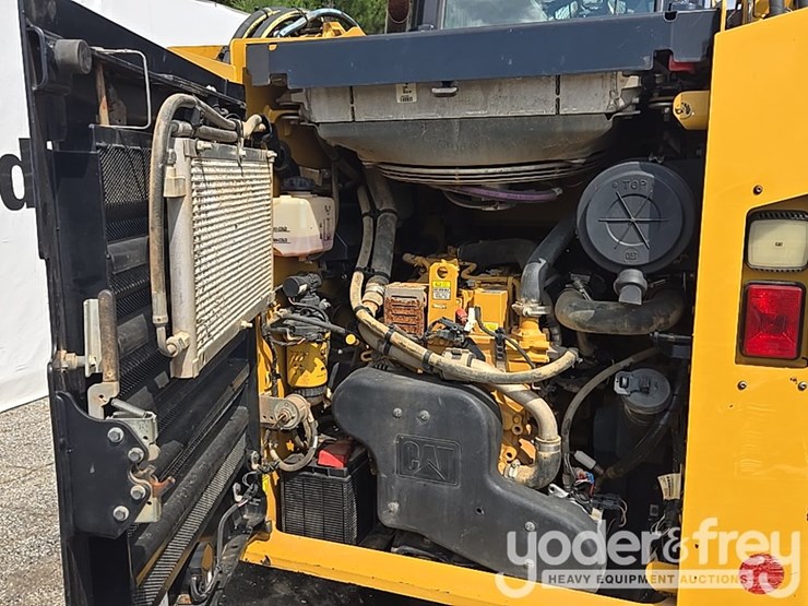 2022-caterpillar-279d3-image-20