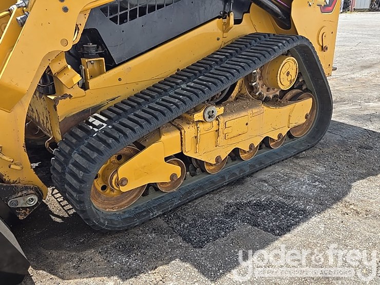 2021-caterpillar-259d3-image-9
