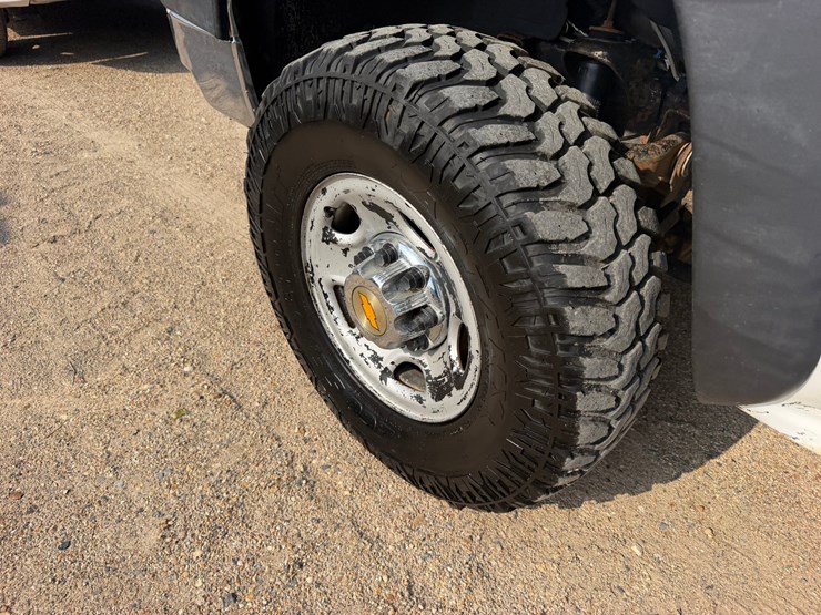 2007-chevrolet-silverado-2500-image-5