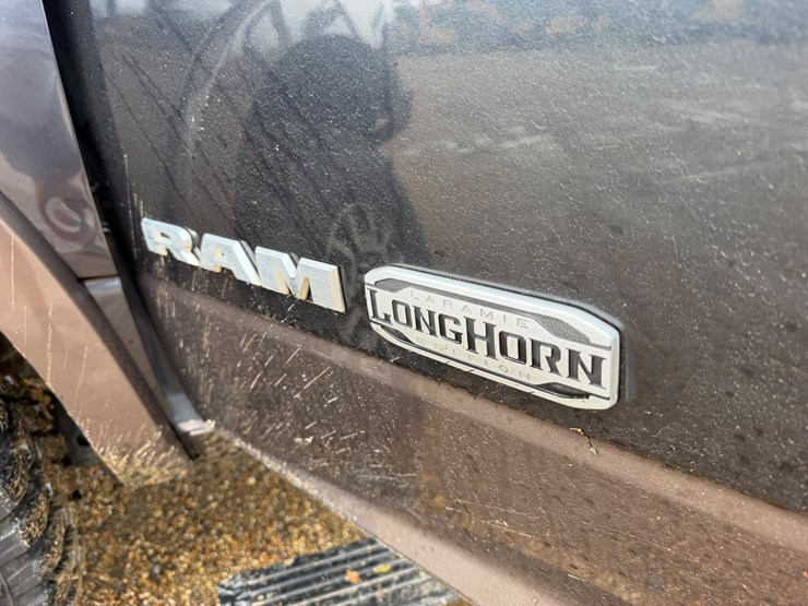 2019-dodge-ram-2500-image-17