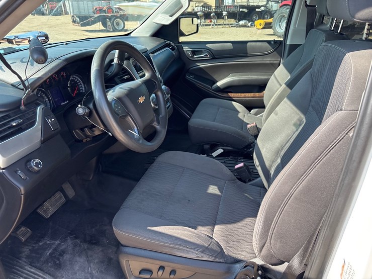2017-chevrolet-tahoe-image-6