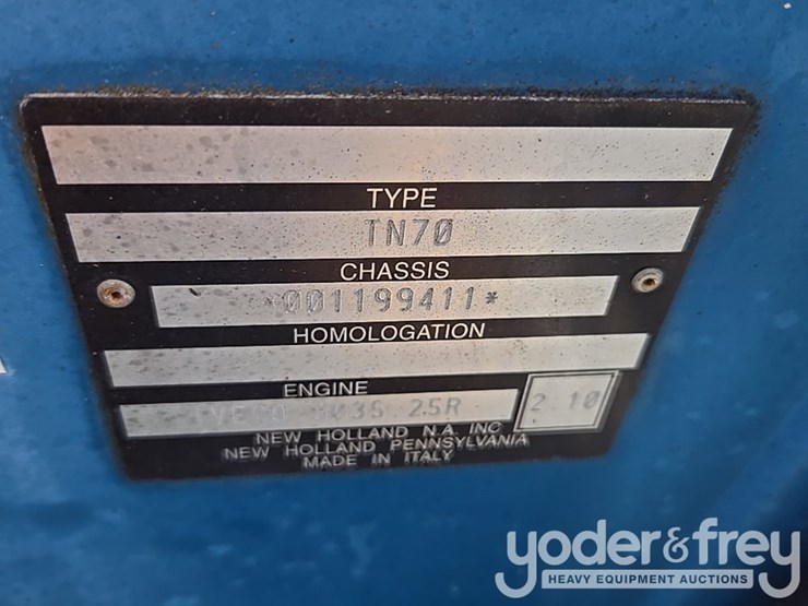 new-holland-tn70-image-33