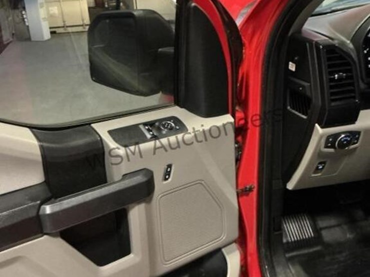 2019-ford-f150-image-23