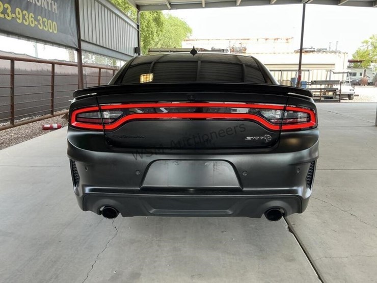 2021-dodge-charger-srt-hellcat-sdn-image-6