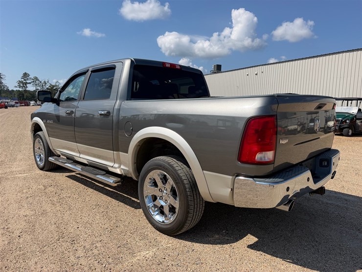 2009-dodge-ram-1500-image-3