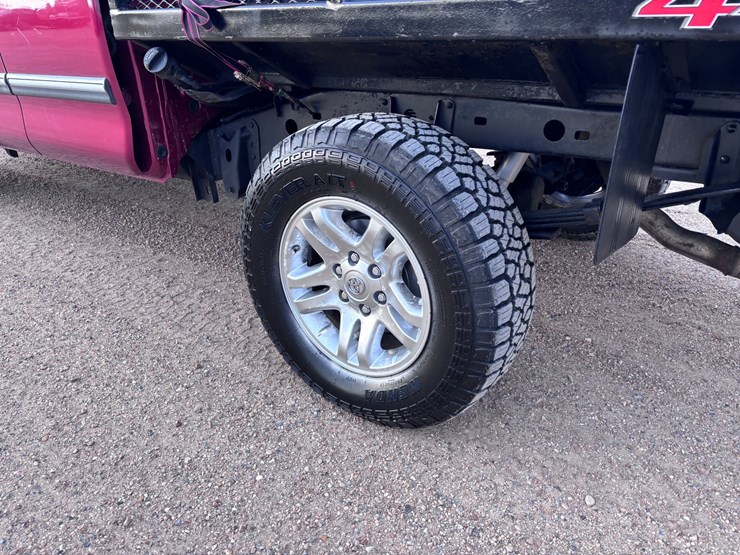 2000-toyota-tundra-image-5