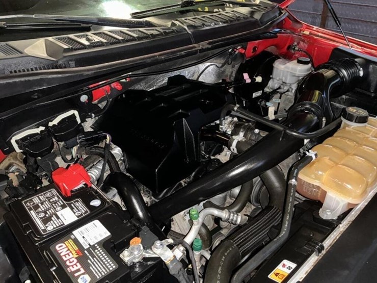 2017-ford-f150-image-12