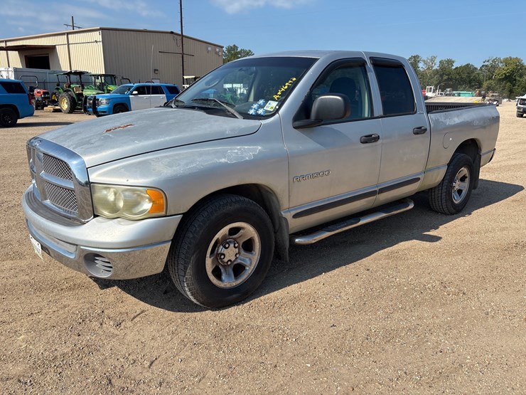 2002-dodge-ram-1500-image-1