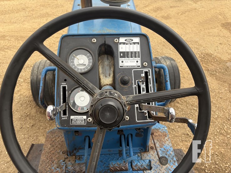 ford-8000-image-18