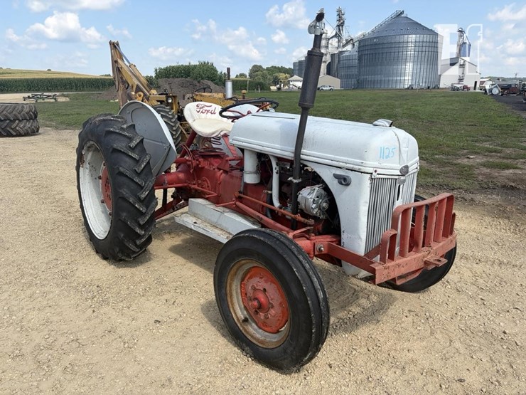 ford-8n-image-4