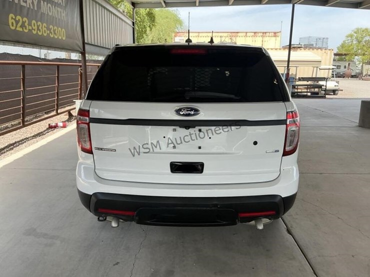2014-ford-explorer-image-6