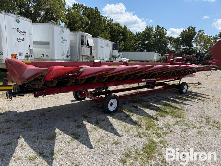 2005-case-ih-2412-image-1