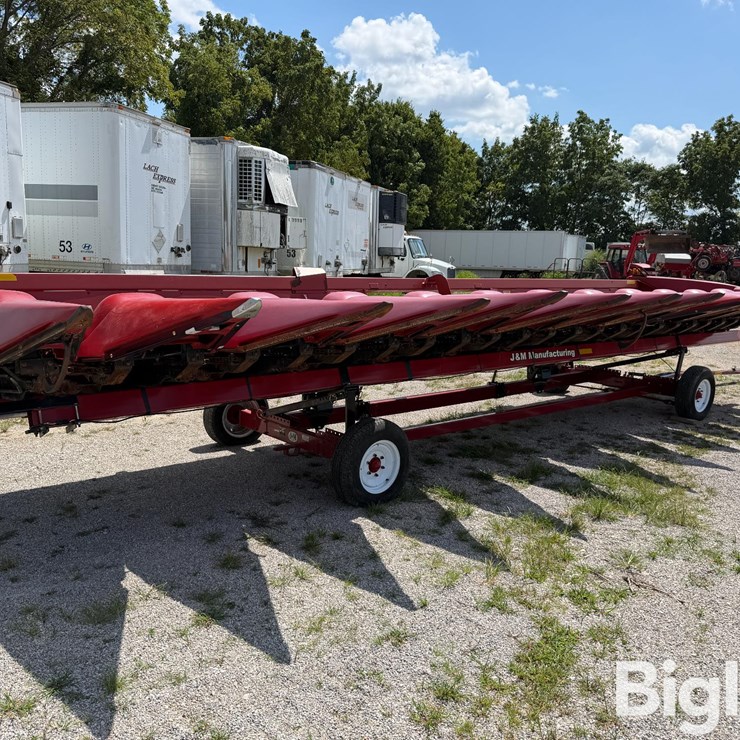 2005 CASE IH 2412
