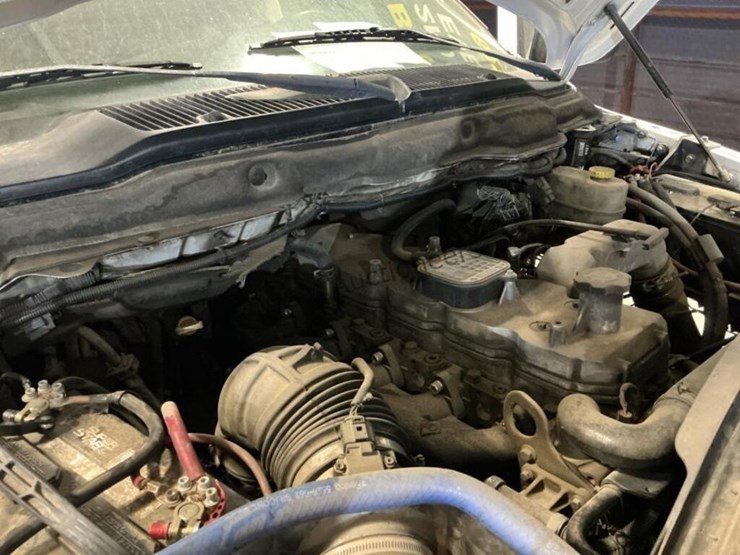 2005-dodge-ram-2500-image-12