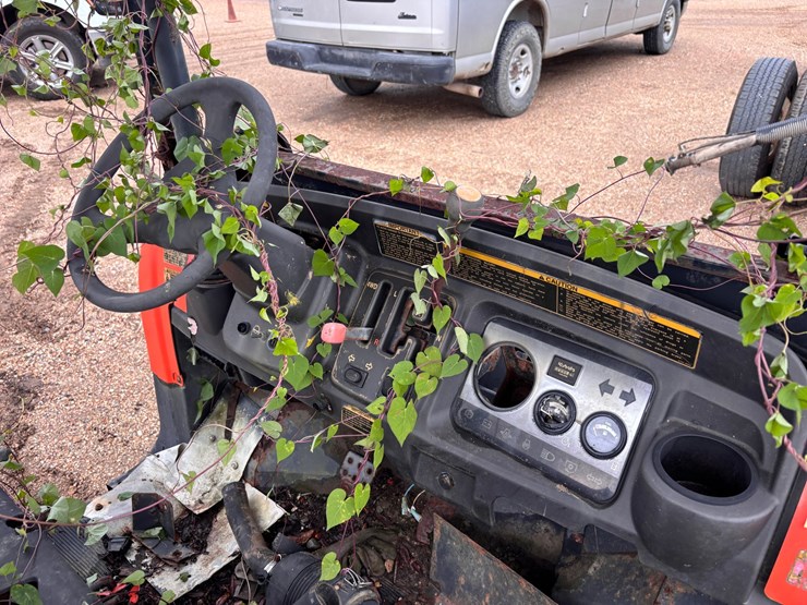 kubota-rtv900-image-5