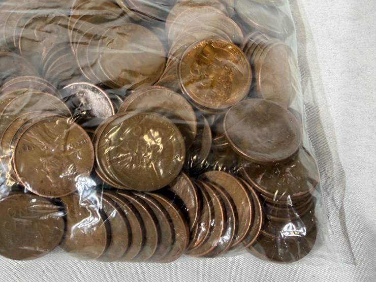 #00636-•-(300)-wheat-pennies-image-13