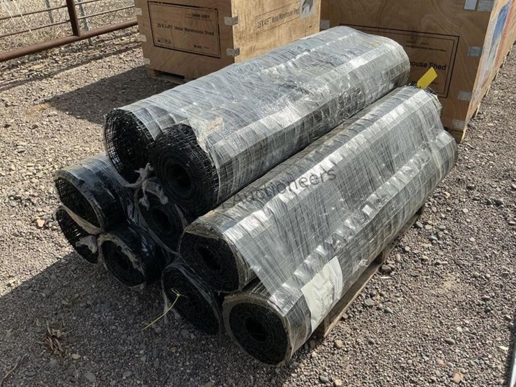(9)-rolls-of-5ft-x-100ft-mesh-fencing-image-1