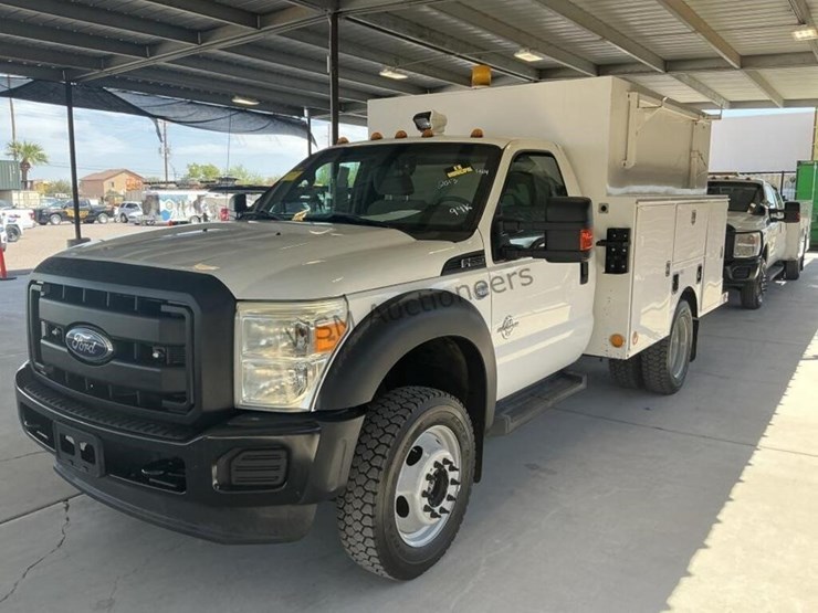 2013-ford-f550-image-4
