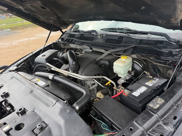 2015-dodge-ram-2500-image-12