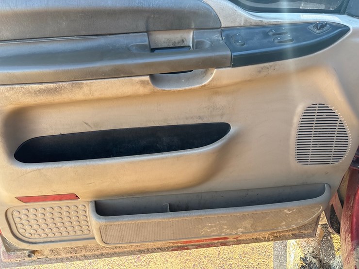 2000-ford-2000-image-11
