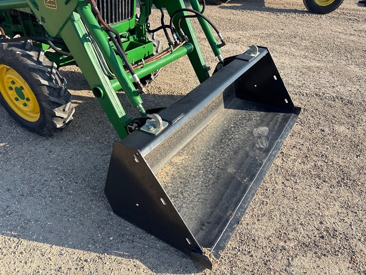 john-deere-750-image-10