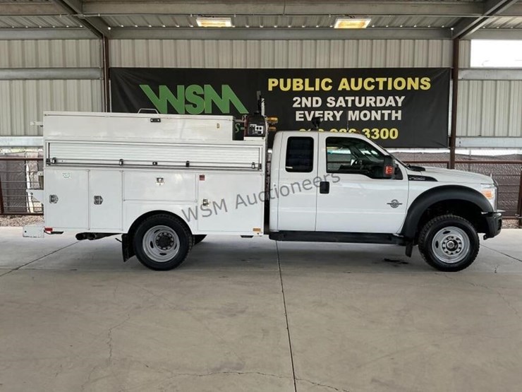 2015-ford-f550-image-1