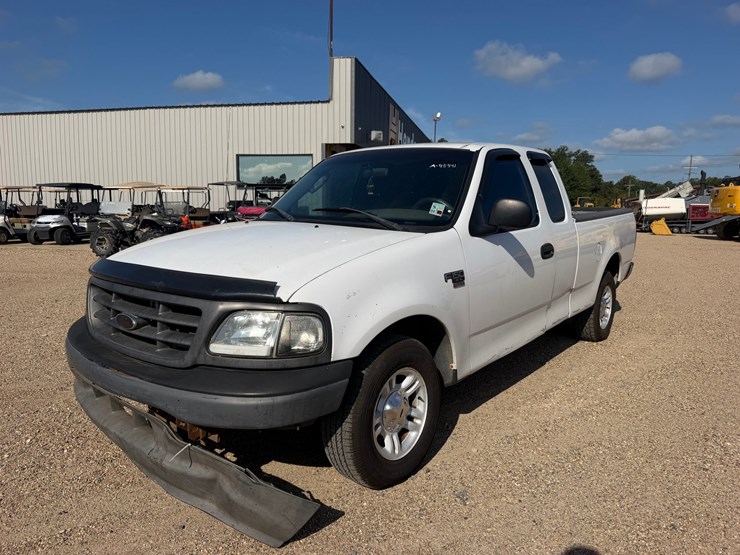 2004-ford-f150-image-1