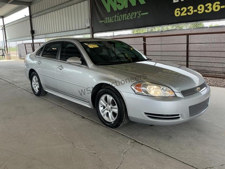2015-chevrolet-impala-sdn-image-2