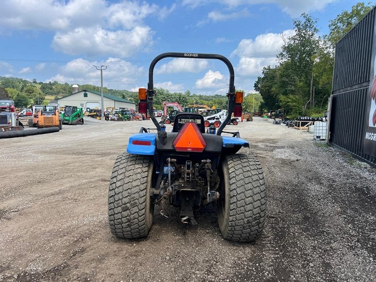 new-holland-tc45-image-5