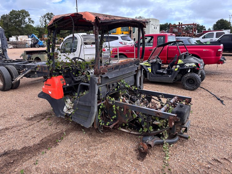kubota-rtv900-image-2