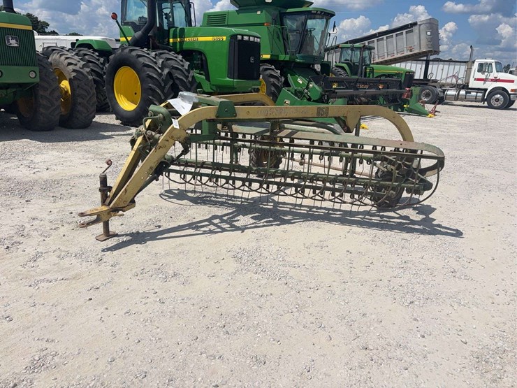 john-deere-858-image-1