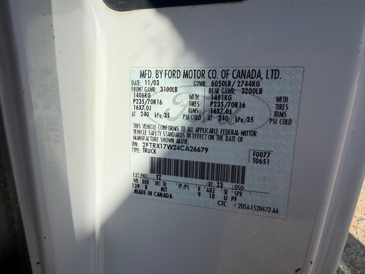 2004-ford-f150-image-10