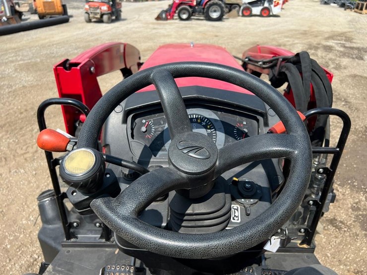 2022-mahindra-5155-image-24
