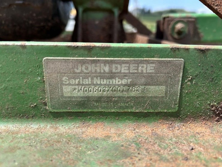 john-deere-72-image-9