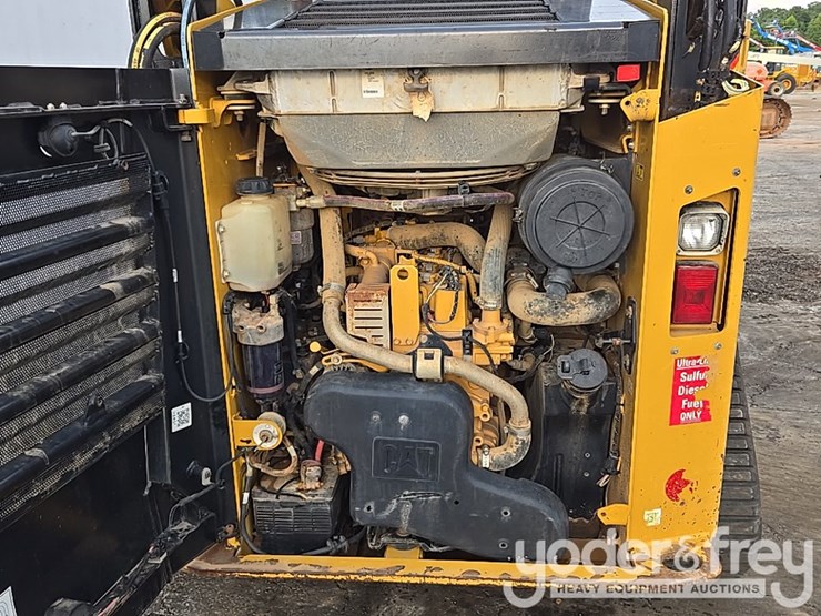 2019-caterpillar-259d3-image-21