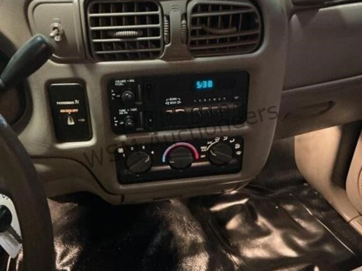 2001-gmc-sonoma-p/u-image-20