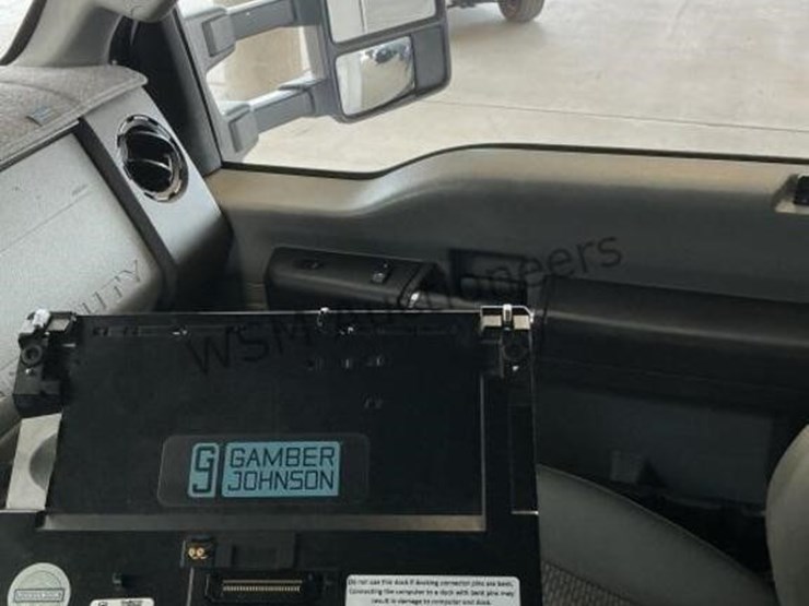 2015-ford-f550-image-23