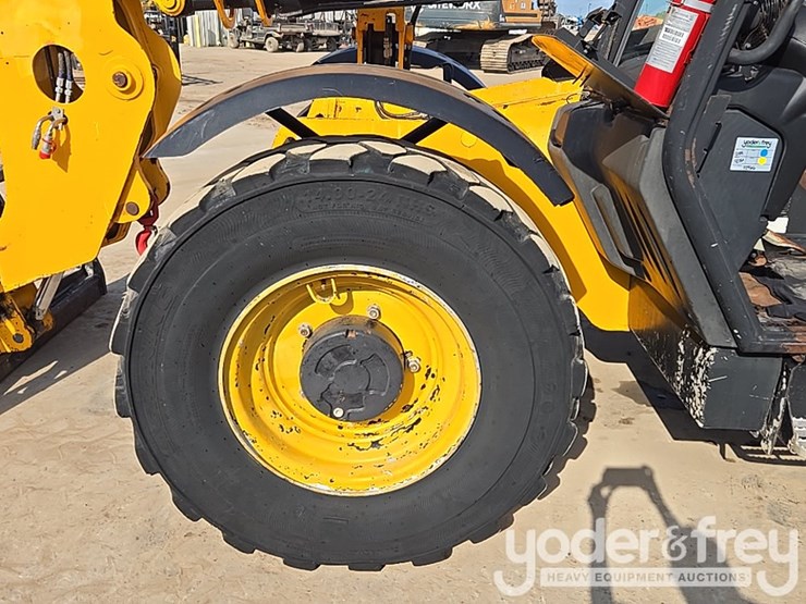2017-jcb-509-42-image-9
