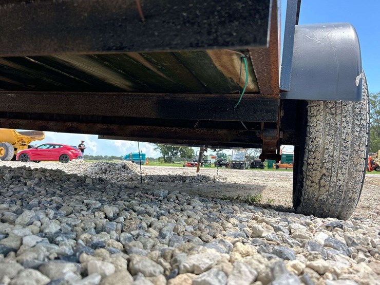 utility-flatbed-image-9