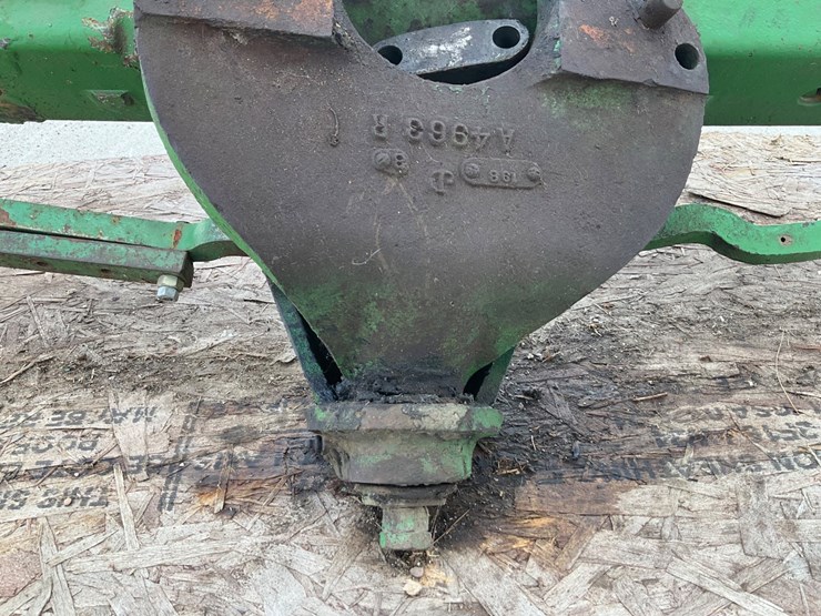 john-deere-r-image-9