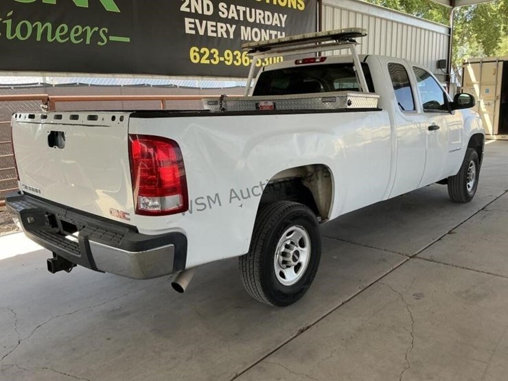 2008-gmc-sierra-2500hd-image-7