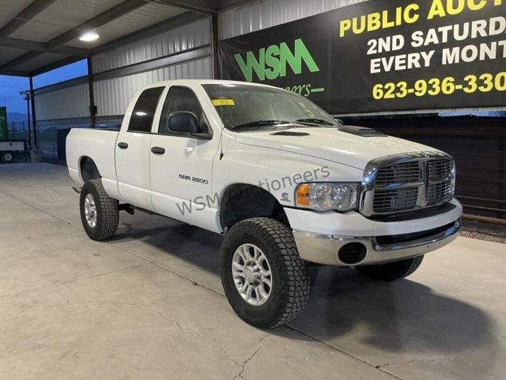 2005-dodge-ram-2500-image-2