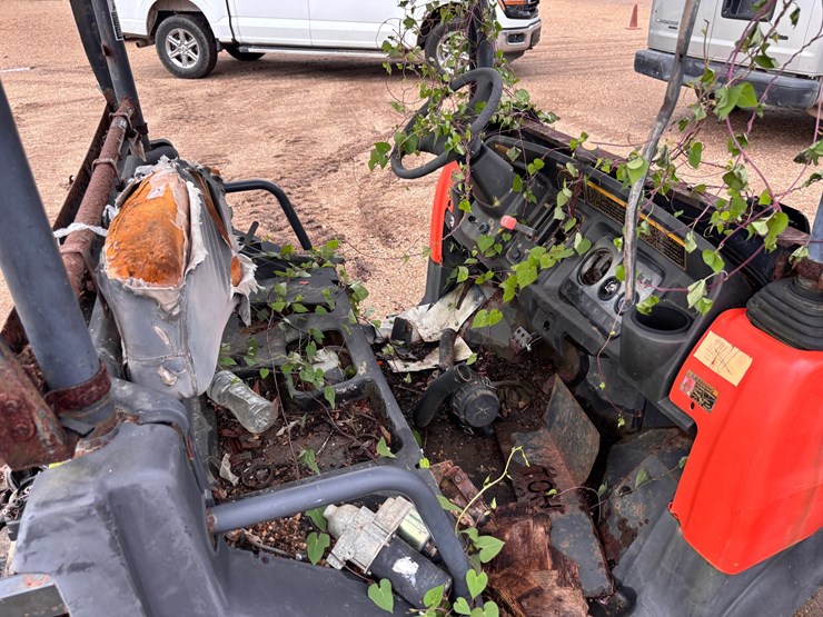 kubota-rtv900-image-3