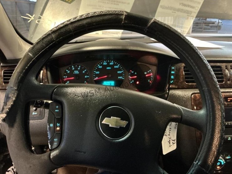 2014-chevrolet-impala-sdn-image-15