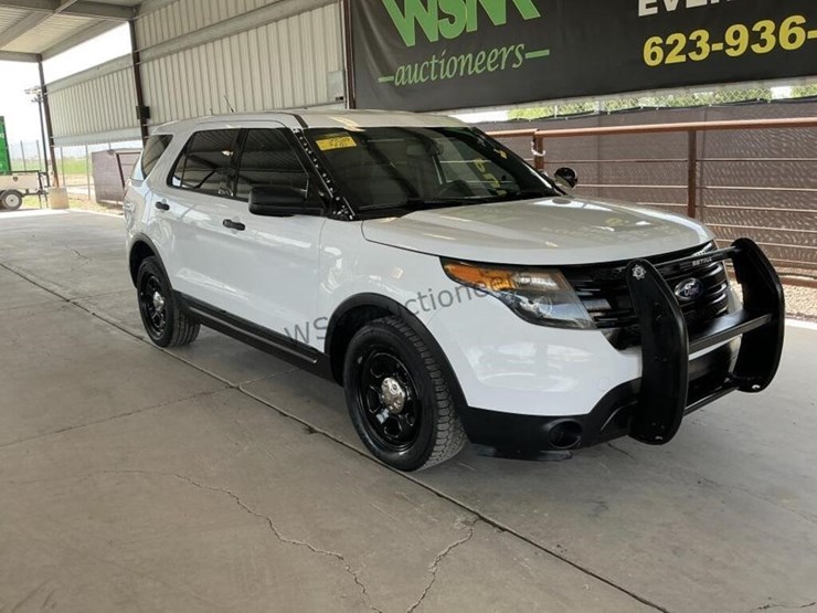 2014-ford-explorer-image-2