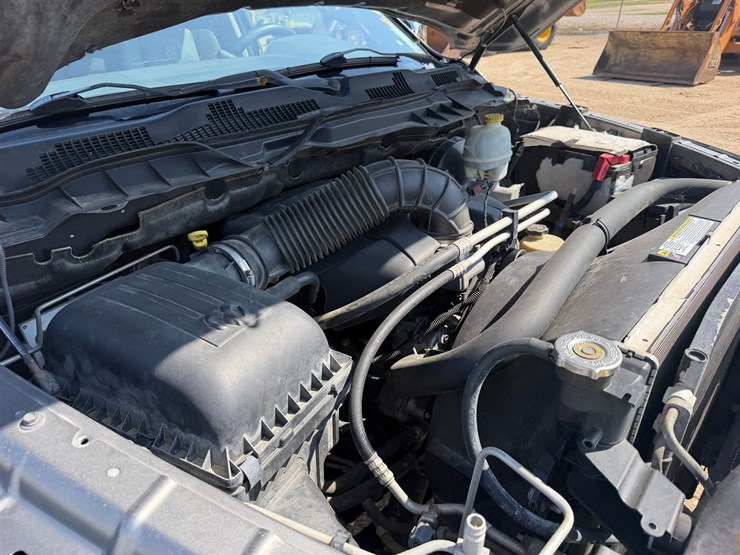 2009-dodge-ram-1500-image-10