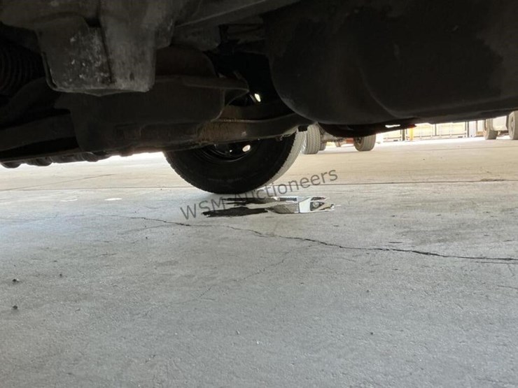 2019-dodge-3500-image-26