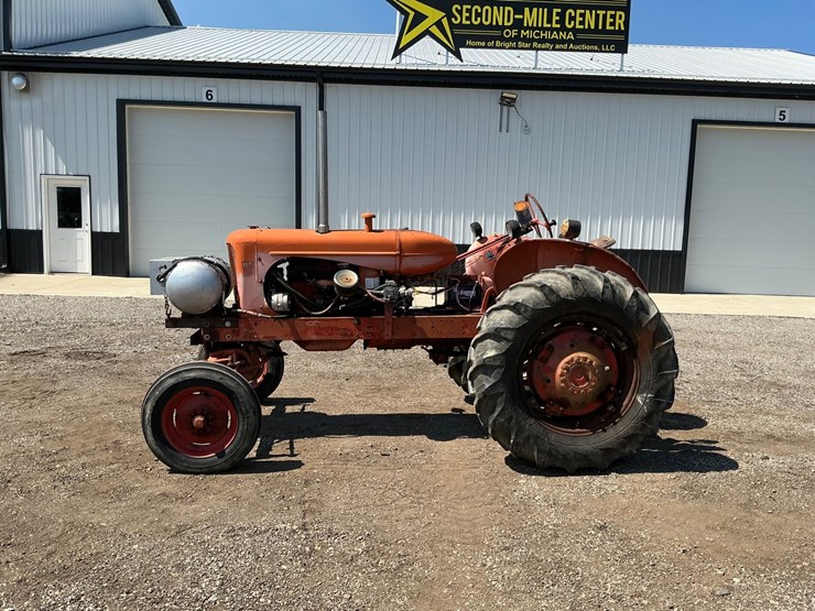 1955-allis-chalmers-wd45-image-2